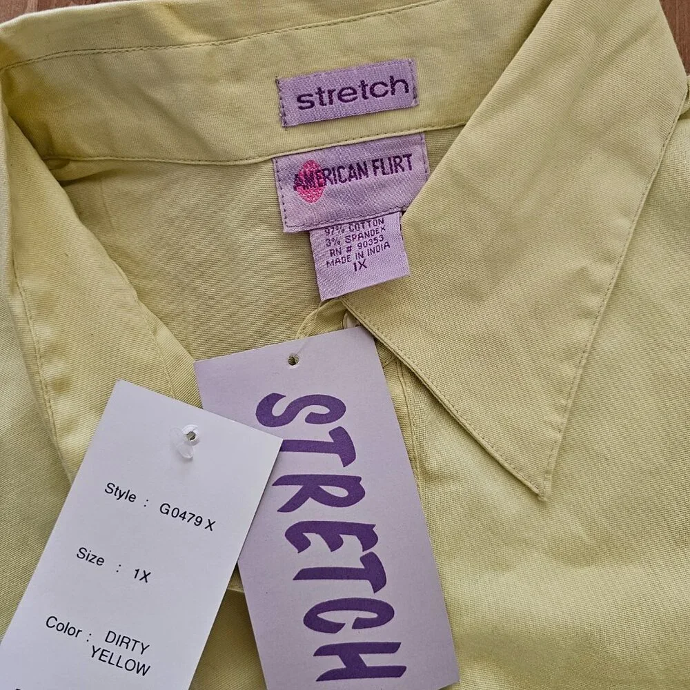 American Flirt - Women's Easy-Care Basic Collared Button Down  Shirts Short Slee - Picture 2 of 8